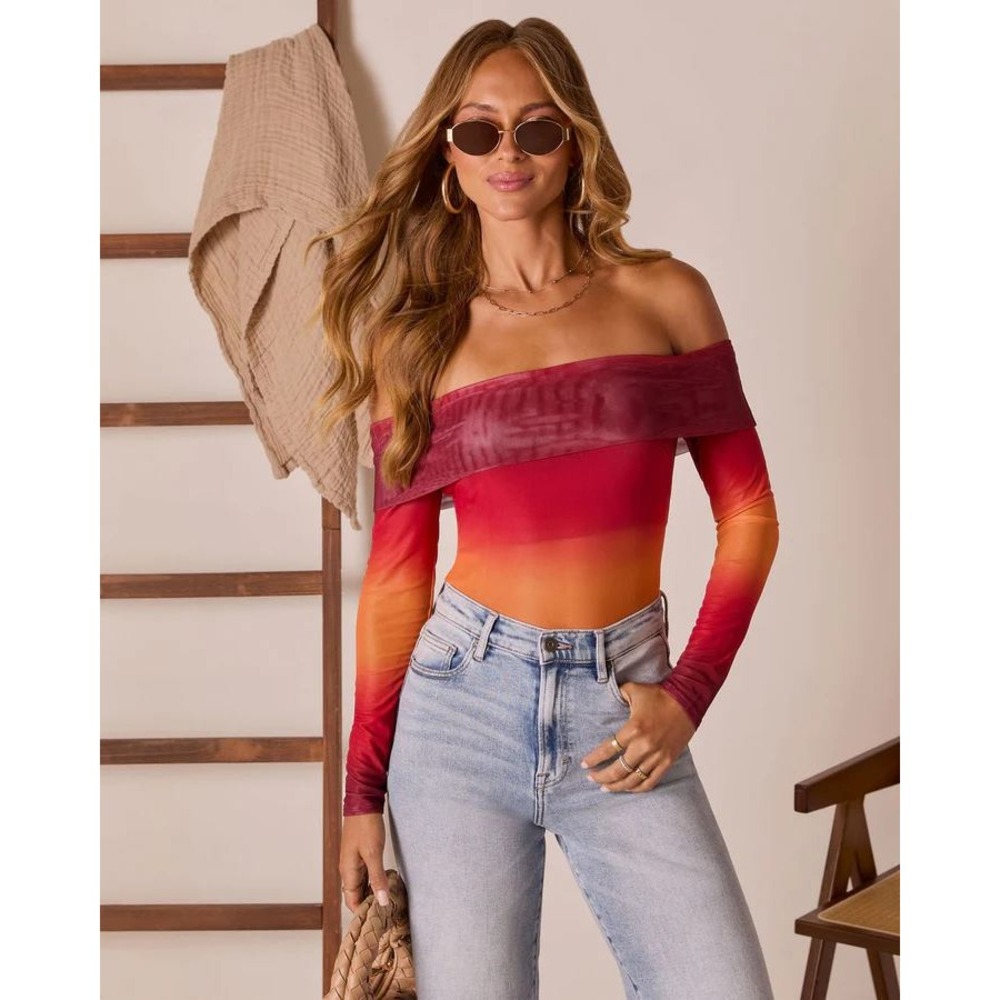 First Kiss Off The Shoulder Ombre‎ Top